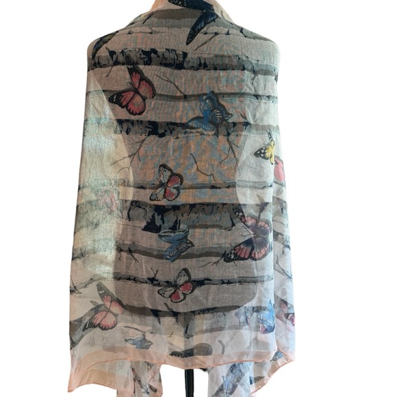 Eyefull Butterfly Scarf 26 X 74 - Picture 4 of 7